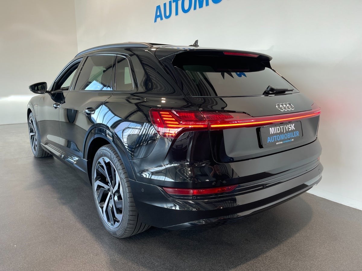 Audi e-tron 2020