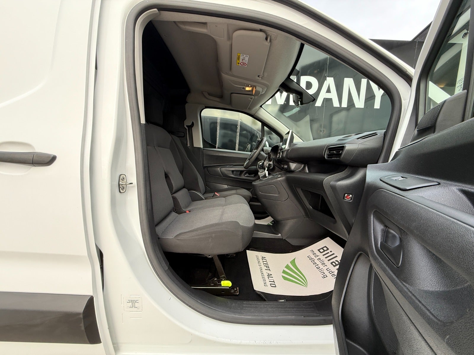 Opel Combo D 102 Enjoy L2V2