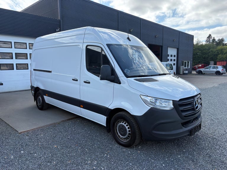 Mercedes Sprinter 214 CDi A2 Kassevogn aut. FWD