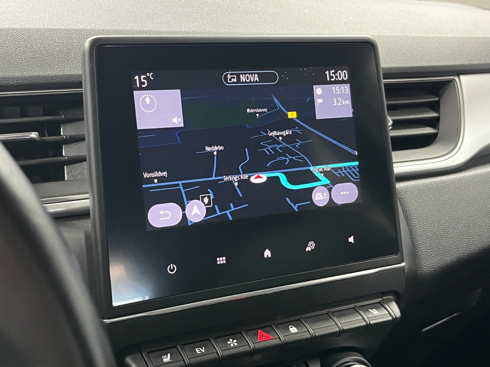 Billede af Renault Captur 1,6 E-Tech Intens