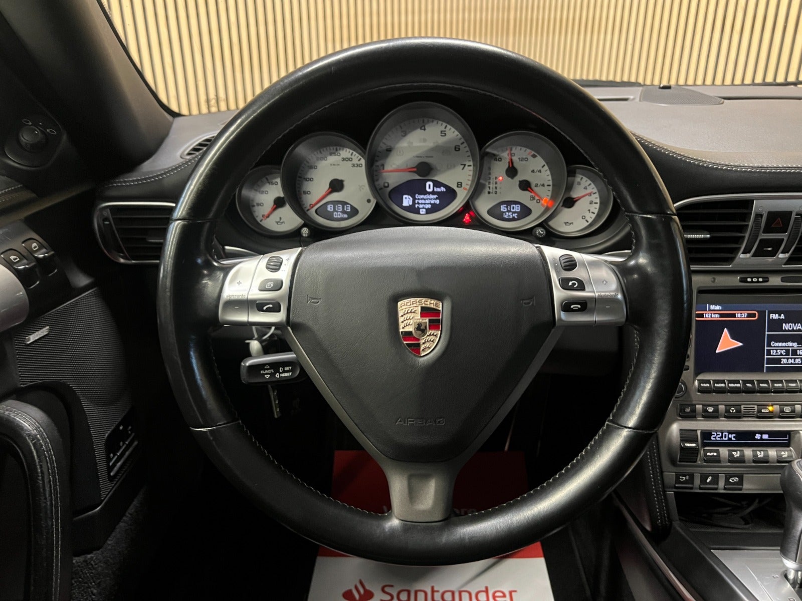 Porsche 911 Carrera 4S Coupé Tiptr.