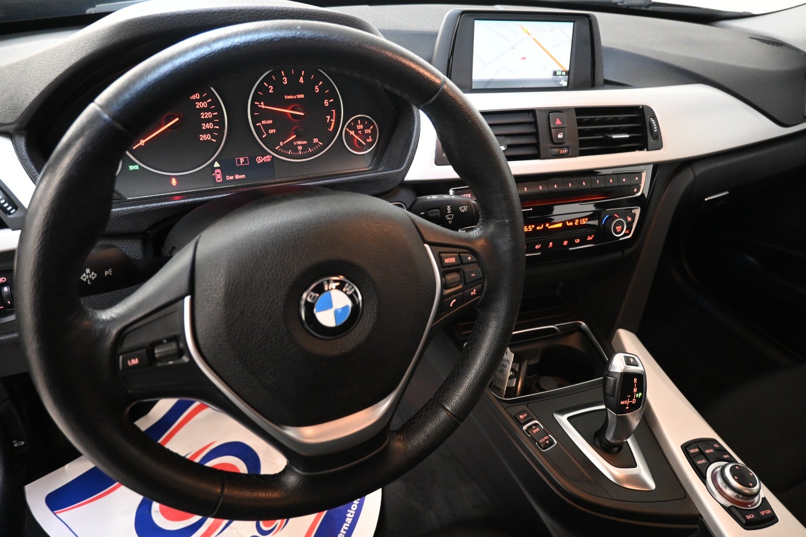 BMW 318i Touring aut.