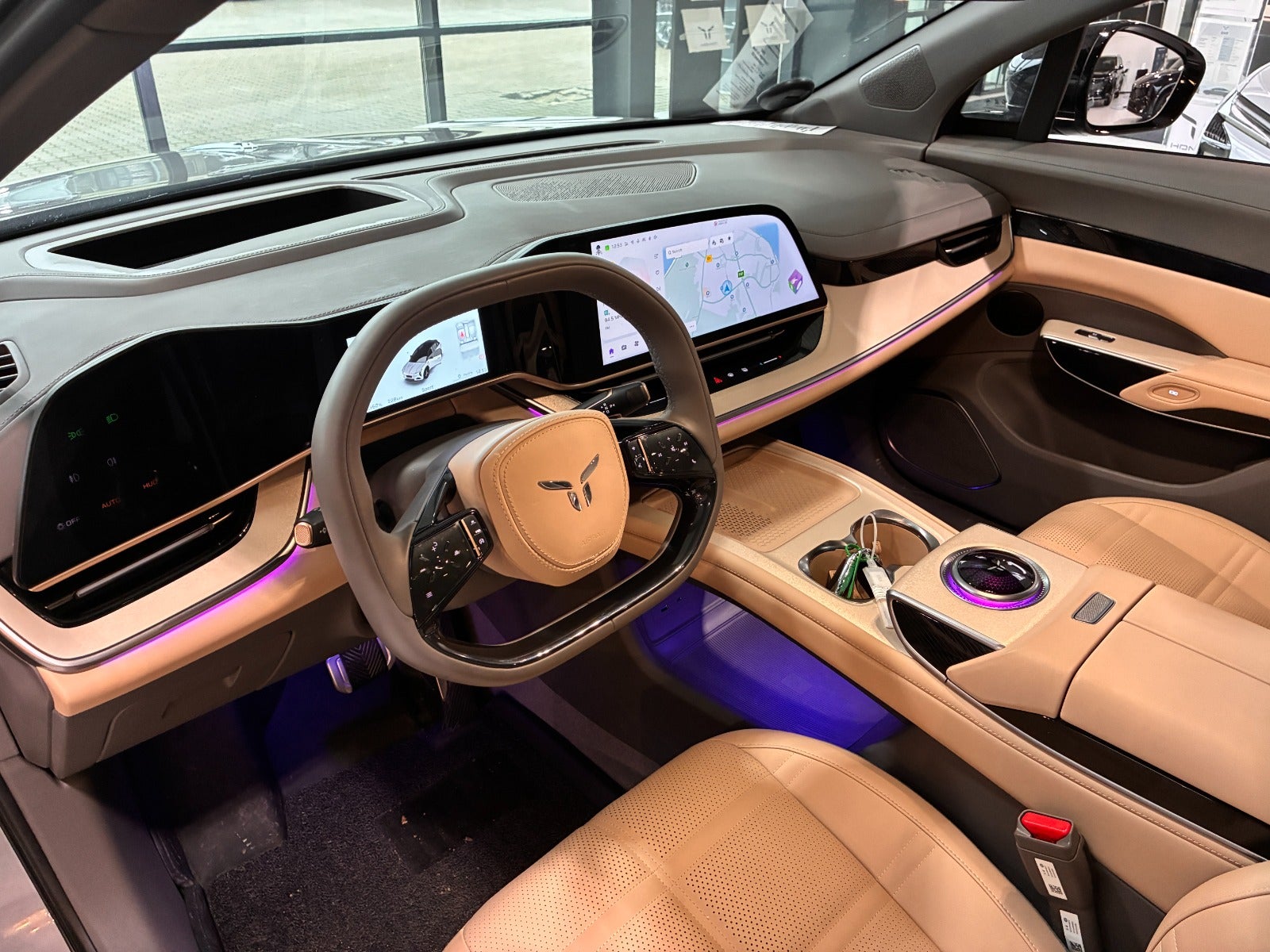 Billede af Hongqi EHS7 111 Exclusive