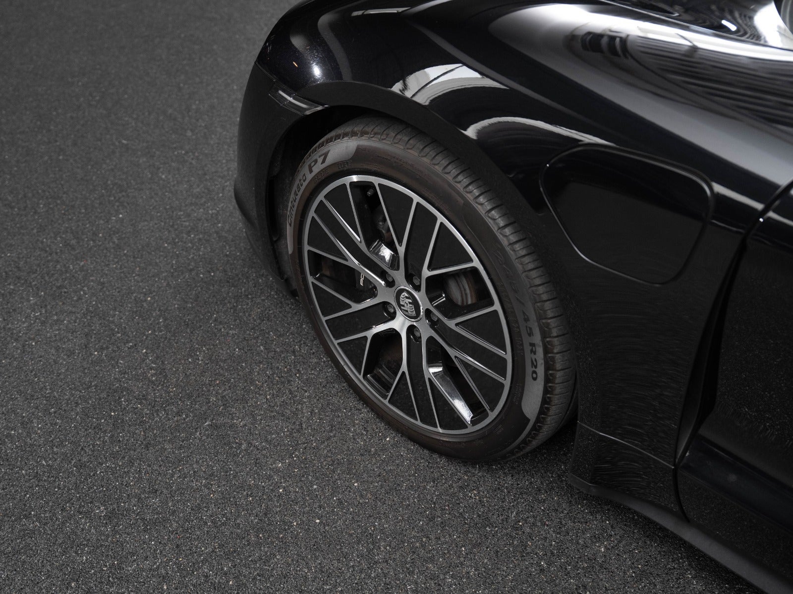 Gallery image 7 of 16