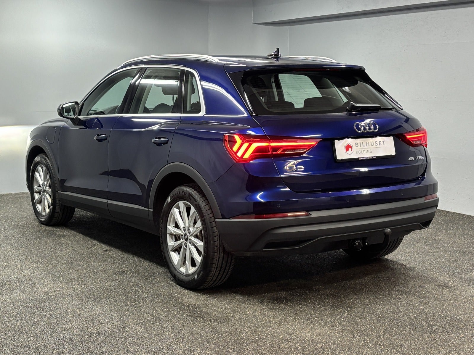 Billede af Audi Q3 45 TFSi e Attitude plus S-tr.