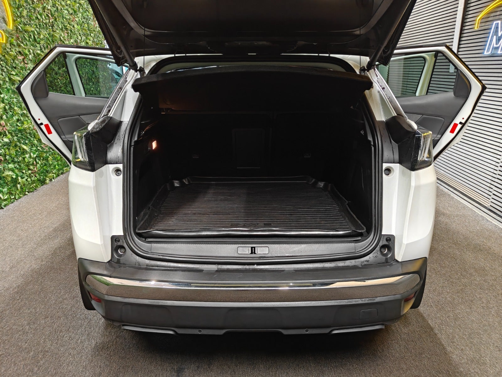Billede af Peugeot 3008 1,6 Hybrid Allure Pack EAT8