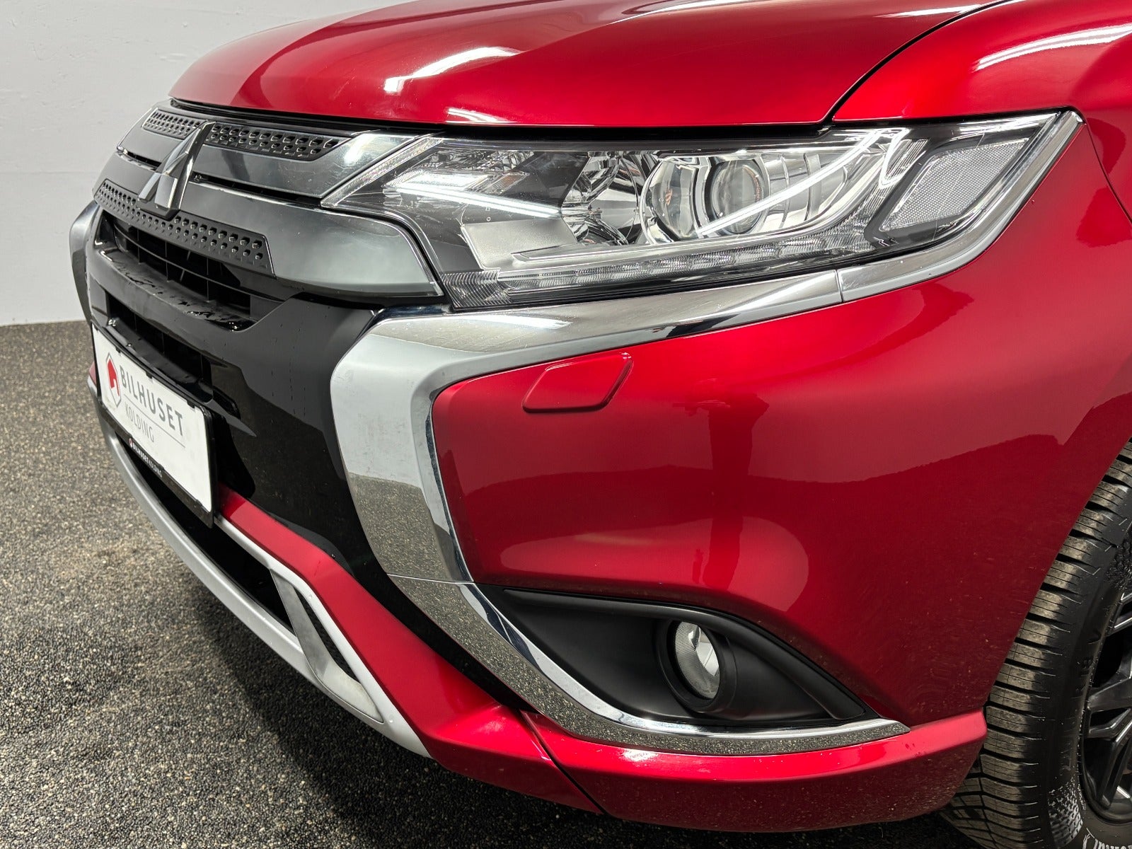 Billede af Mitsubishi Outlander 2,4 PHEV Inform+ CVT 4WD