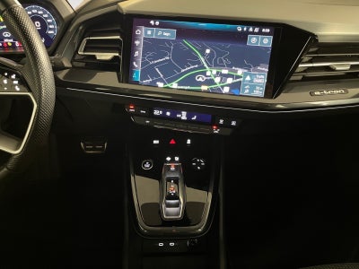 Audi Q4 e-tron S-line Sportback quattro