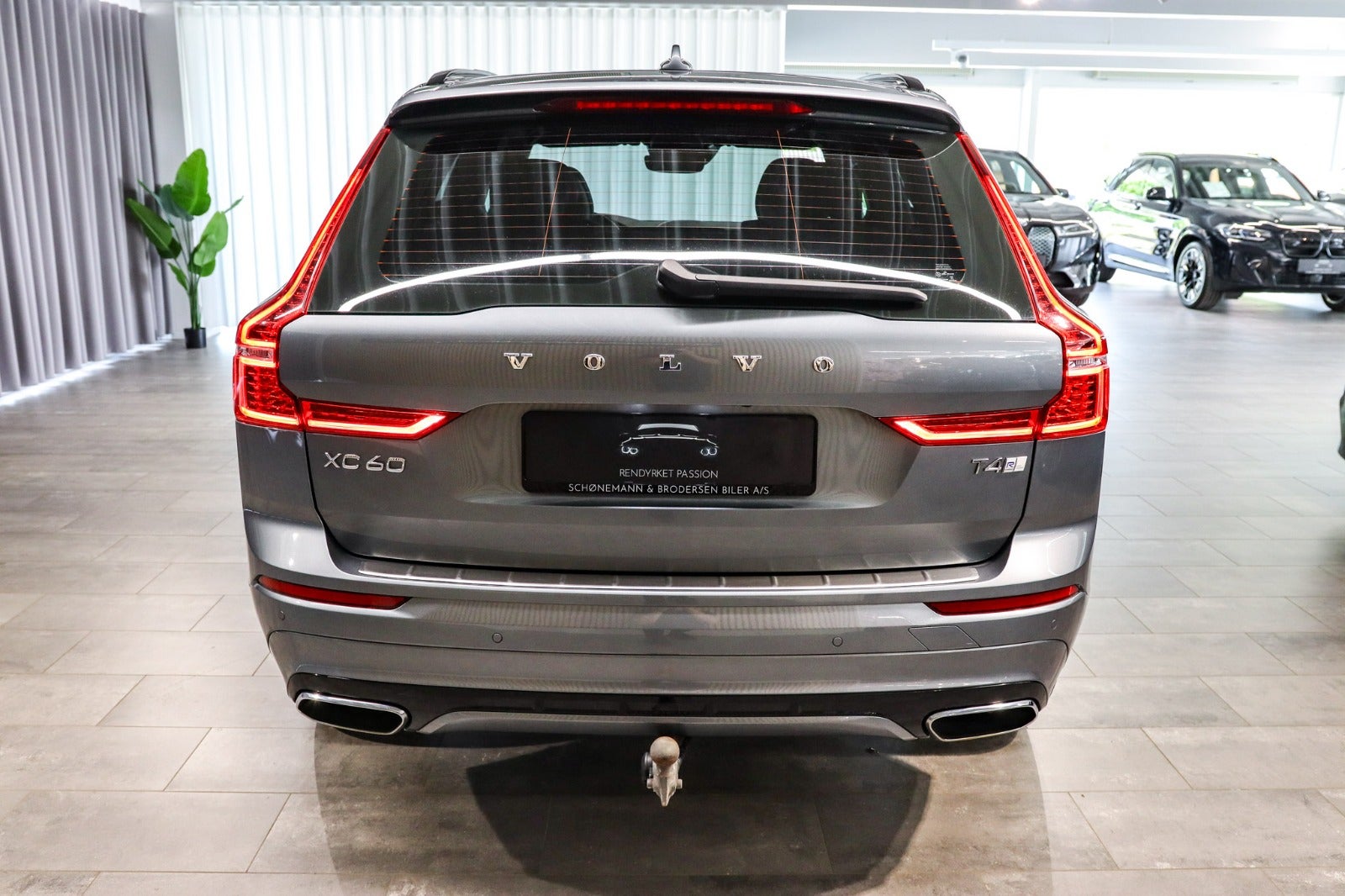 Billede af Volvo XC60 2,0 T4 190 R-Design aut.