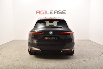 BMW iX xDrive40 Sport