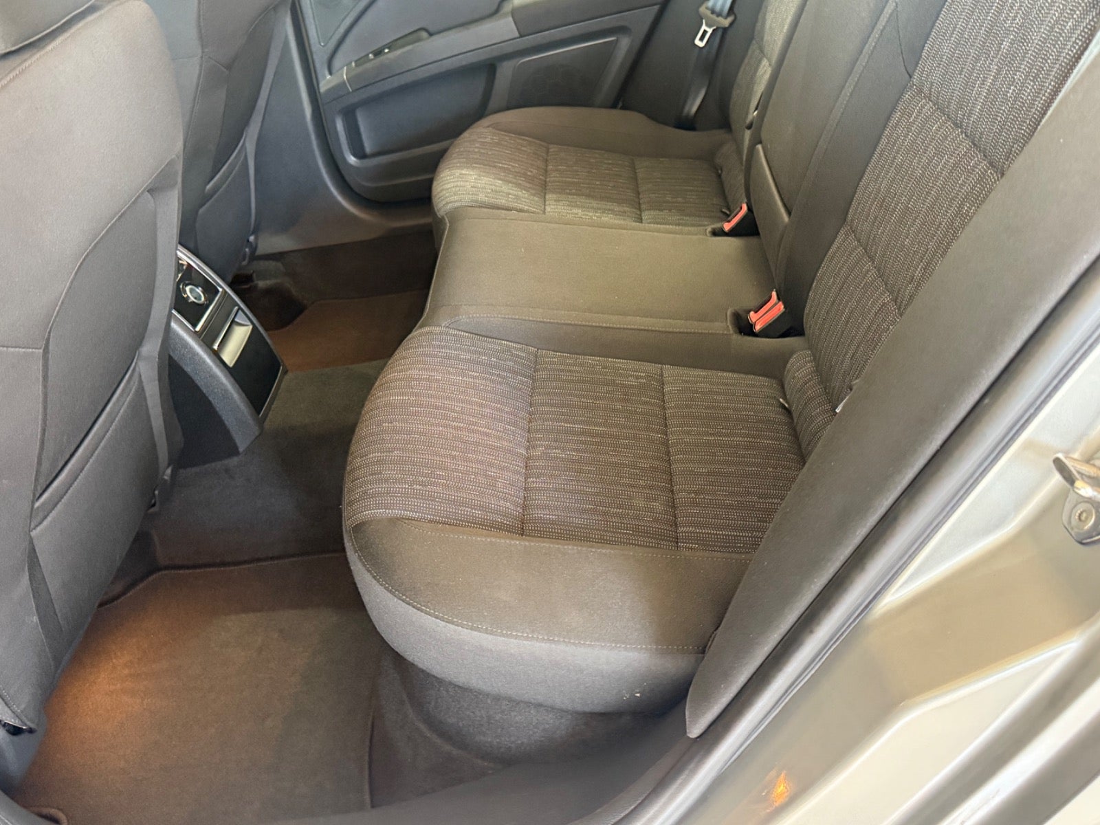 Skoda Superb TSi 160 Elegance DSG