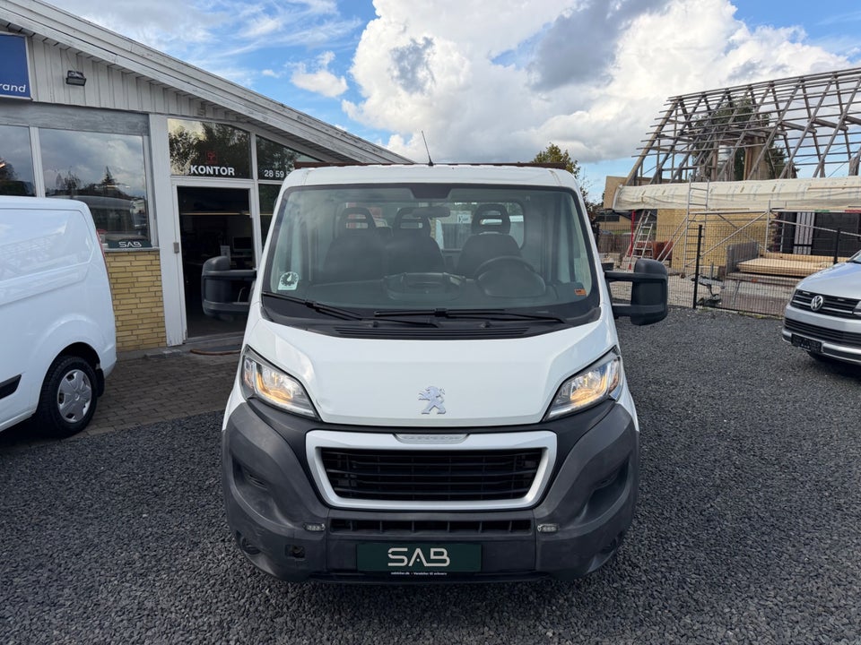 Peugeot Boxer 335, Billede 2