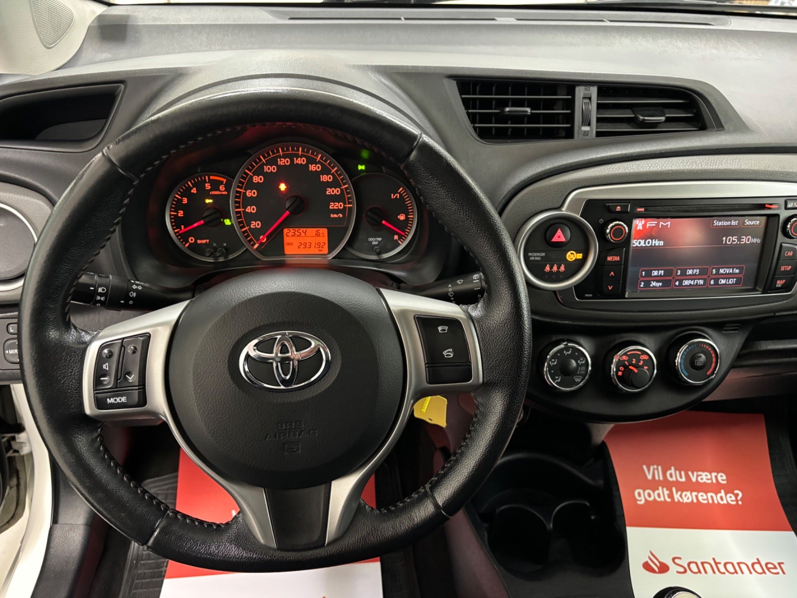 Toyota Yaris 2012