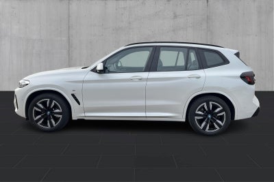 BMW iX3 Charged M-Sport - 1