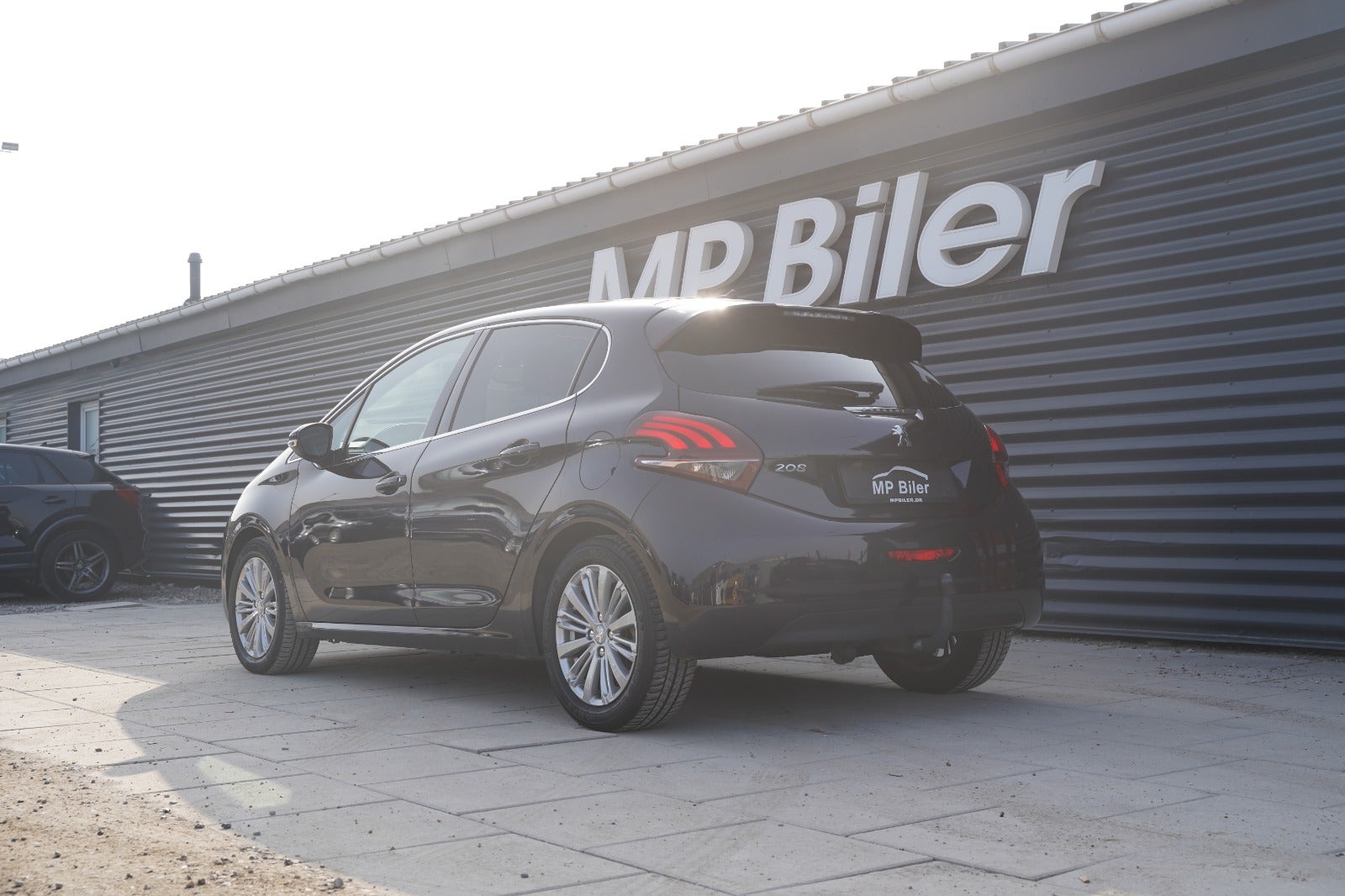 Billede af Peugeot 208 1,5 BlueHDi 100 Infinity Sky