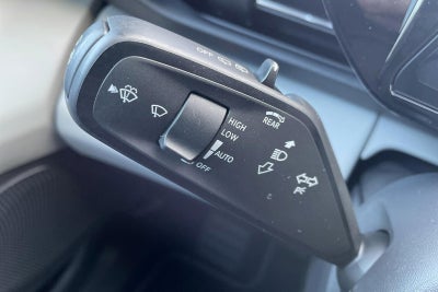 Ford Explorer Premium Extended Range