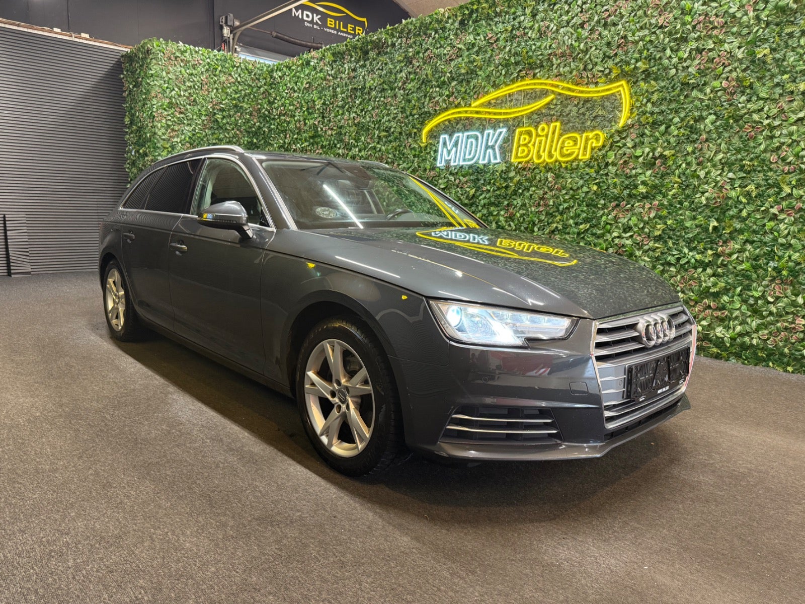 Billede af Audi A4 2,0 TFSi 190 Avant S-tr.