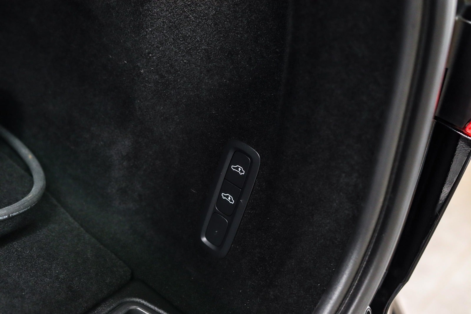 Billede af Volvo XC60 2,0 T8 ReCharge Ultimate Dark aut. AWD