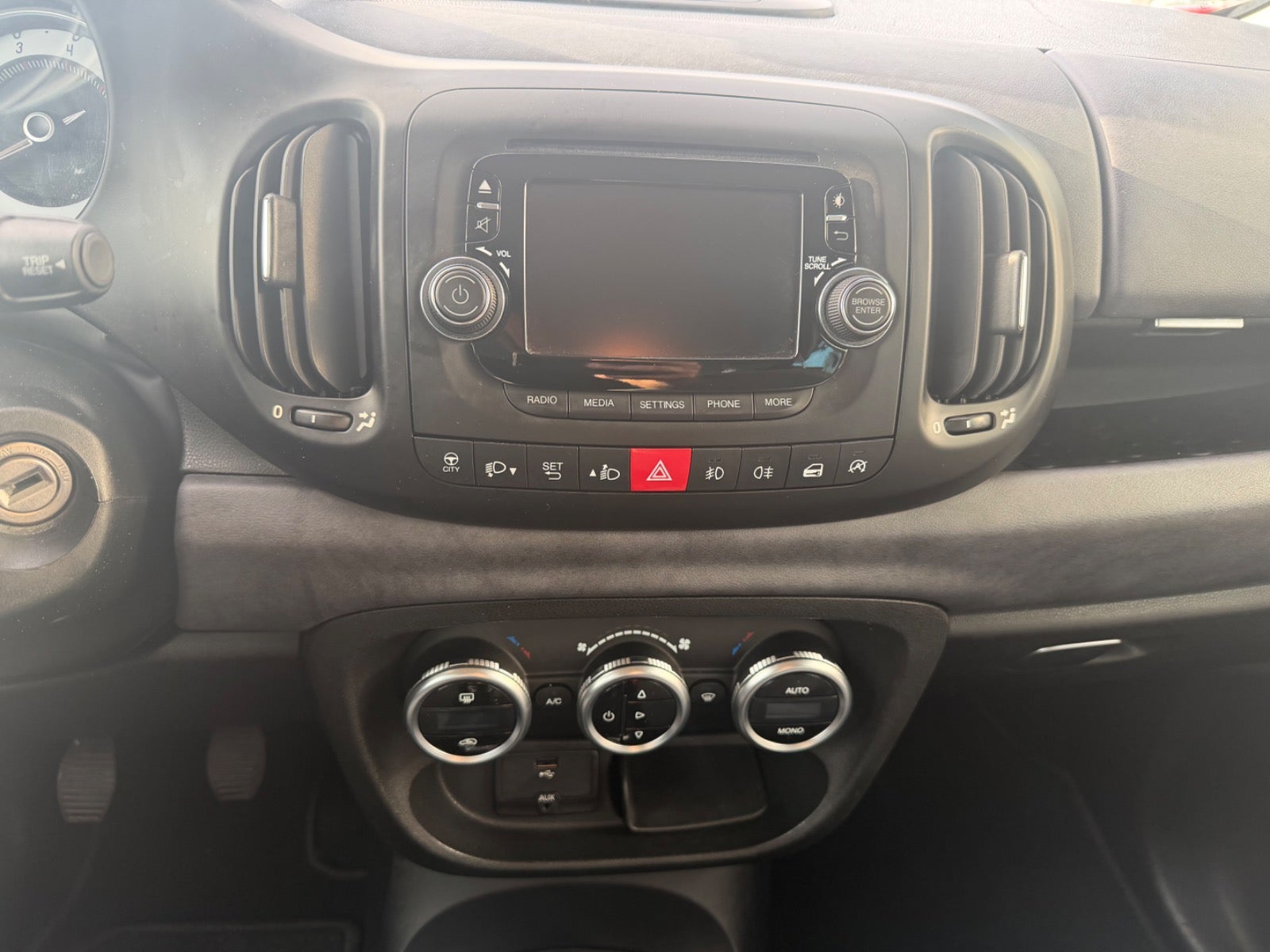 Billede af Fiat 500L Living 1,3 MJT 85 Lounge 7prs