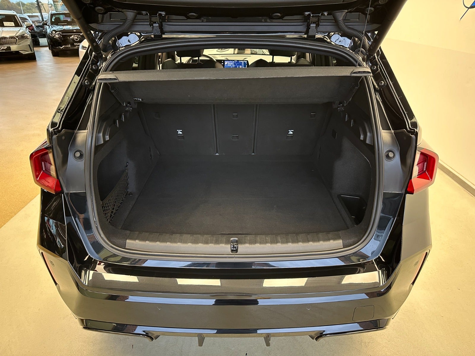 Billede af BMW iX1  eDrive20 Fully Charged M-Sport