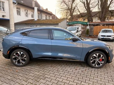 Ford Mustang Mach-E 70,0 Premium Standard Range 2023
