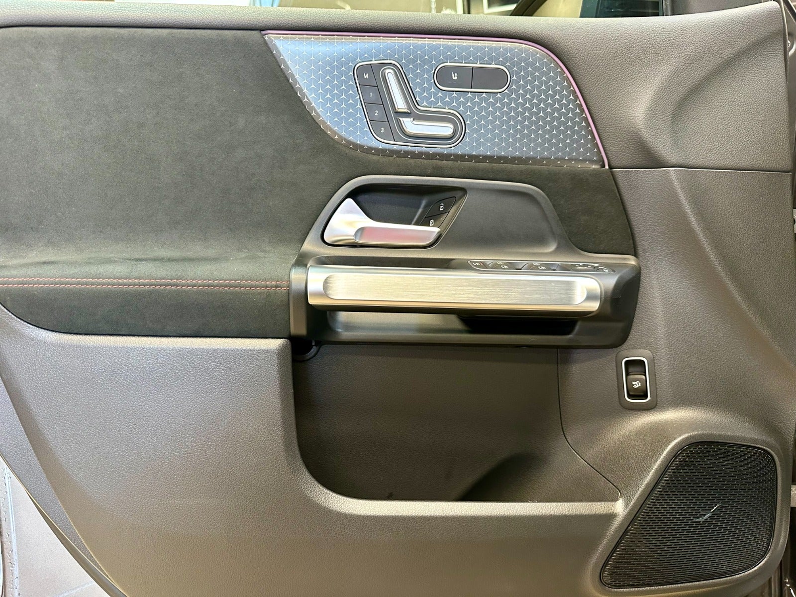 Billede af Mercedes EQB250+  AMG Advance Plus 7prs