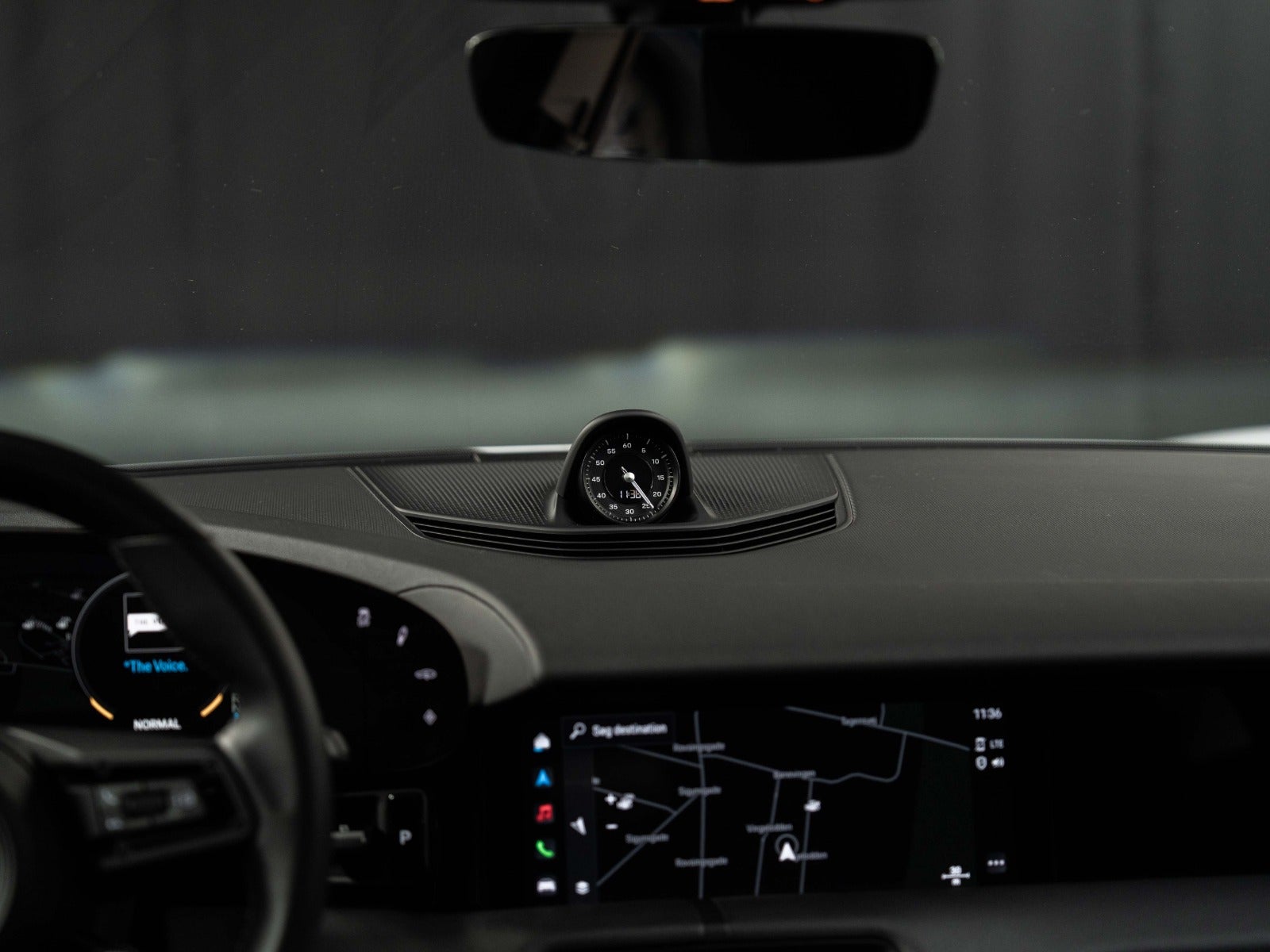 Gallery image 11 of 18