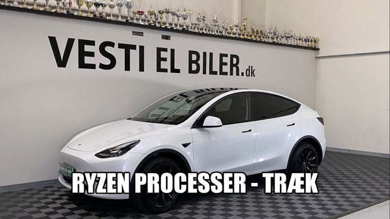 Tesla Model Y RWD