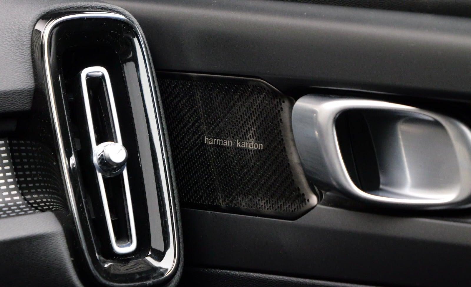 Volvo XC40 P6 ReCharge Pro