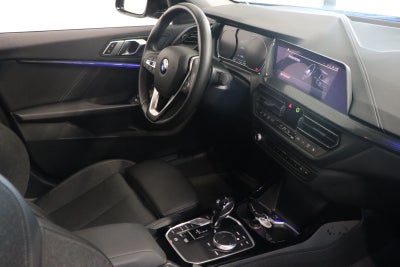 BMW 118i Sport Line aut.