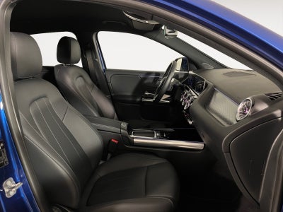 Mercedes EQA300 Progressive 4Matic