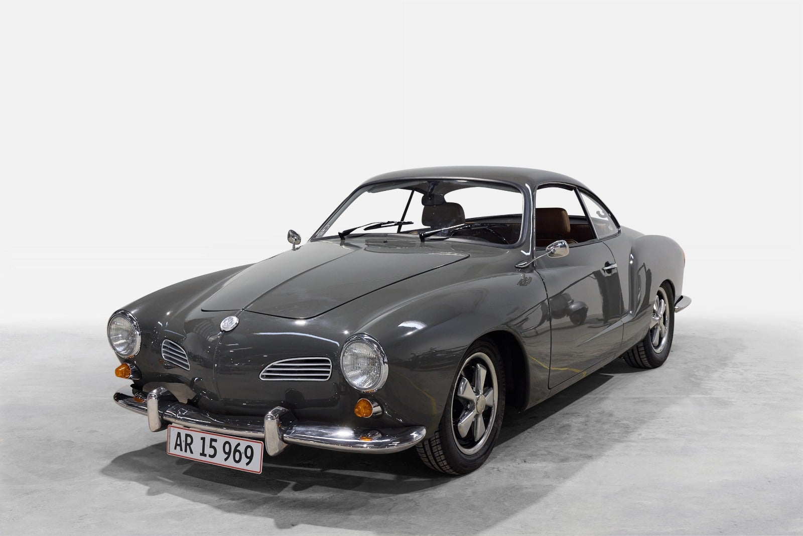 VW Karmann Ghia