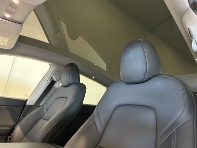 Tesla Model Y RWD