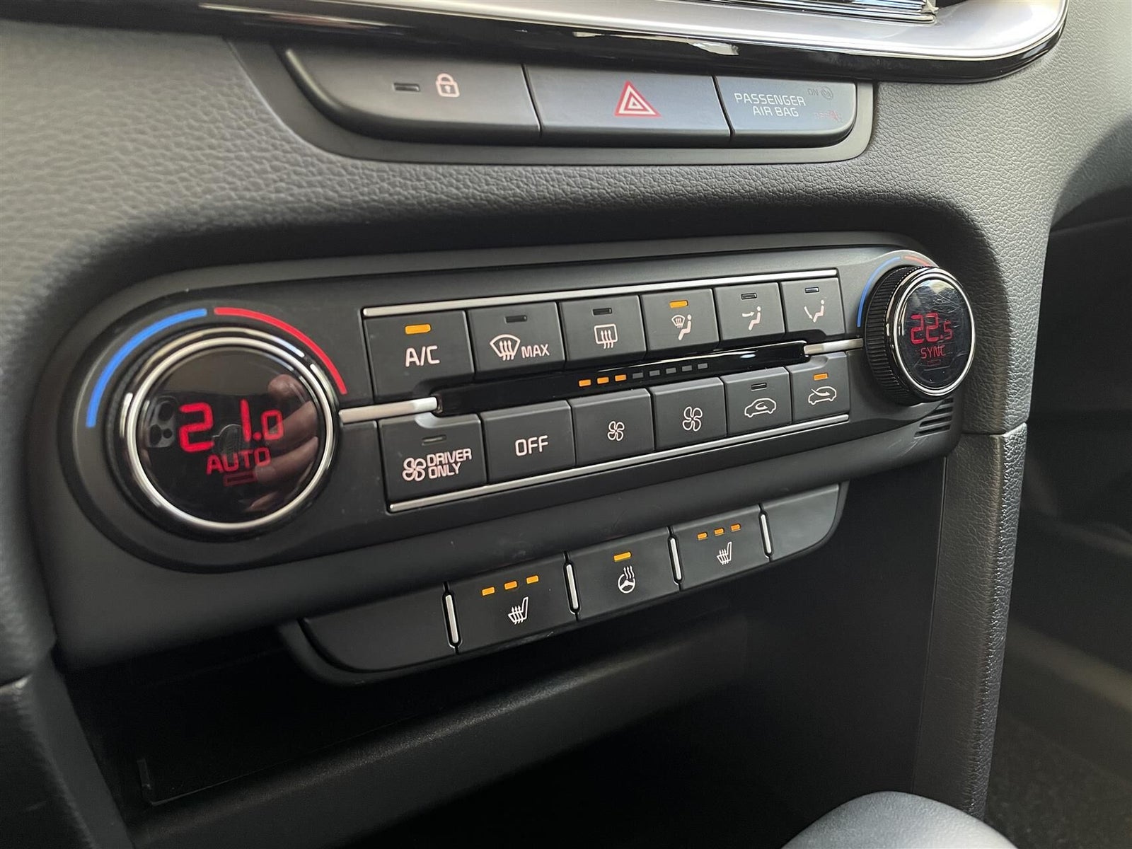 Kia Ceed PHEV Prestige SW DCT