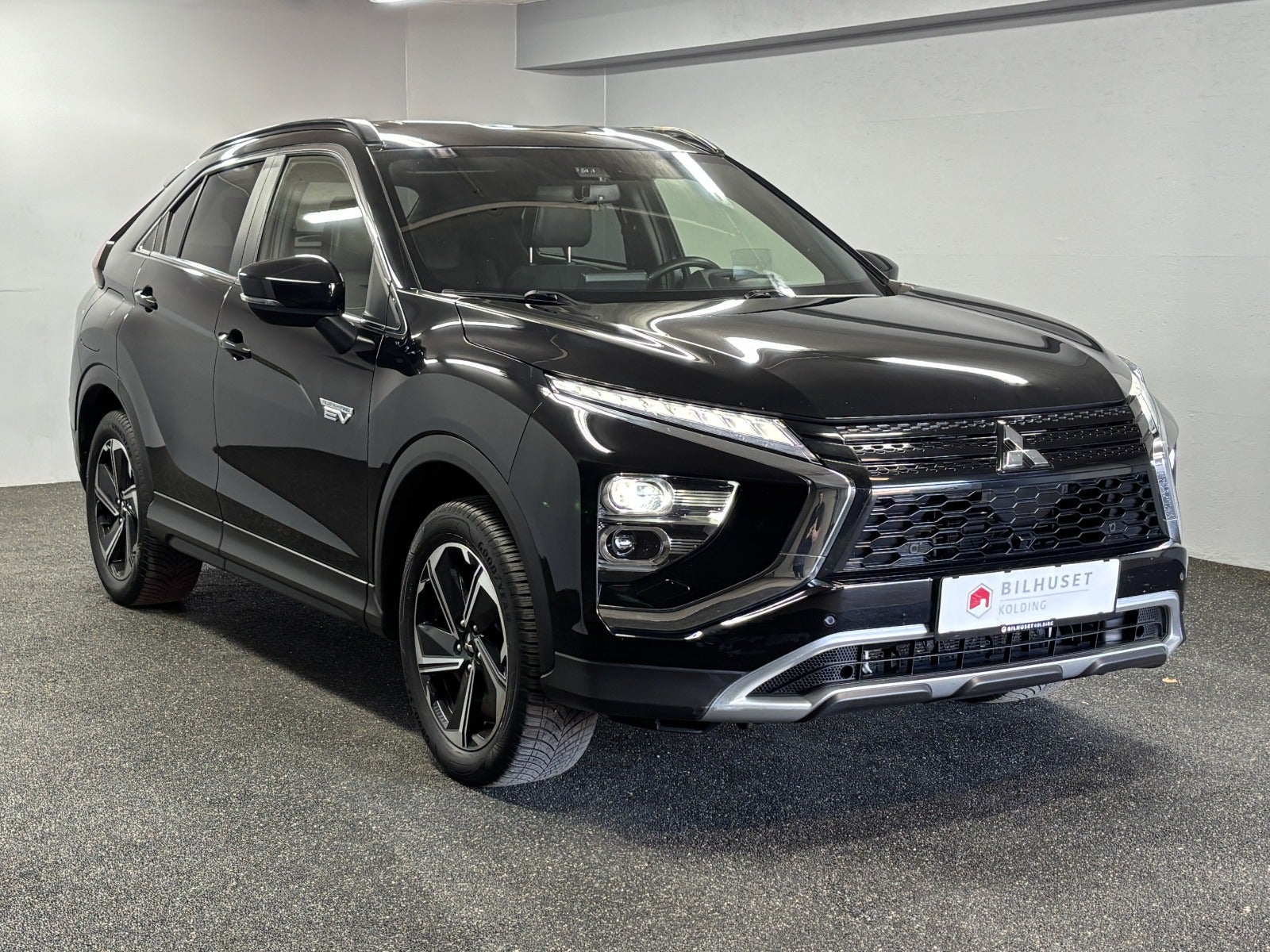 Billede af Mitsubishi Eclipse Cross 2,4 PHEV Invite CVT 4WD
