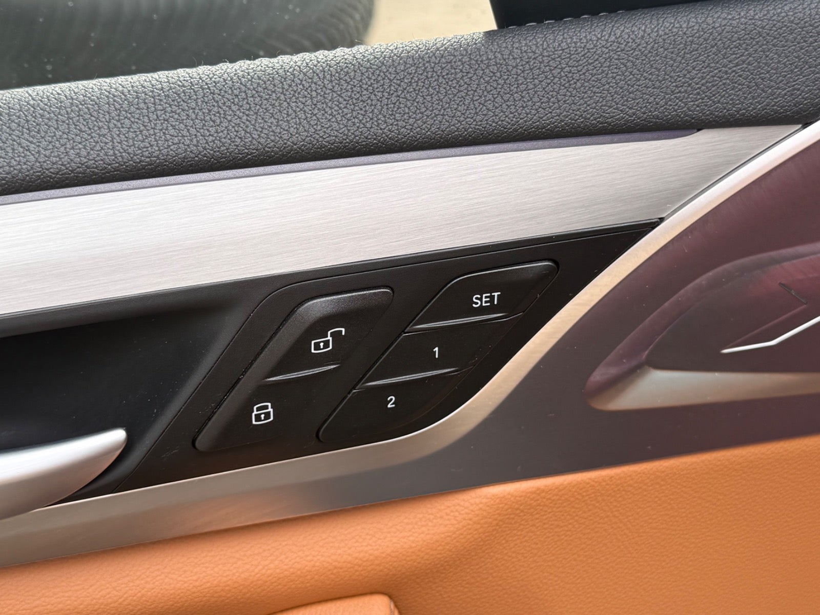 BMW iX3 Charged Plus