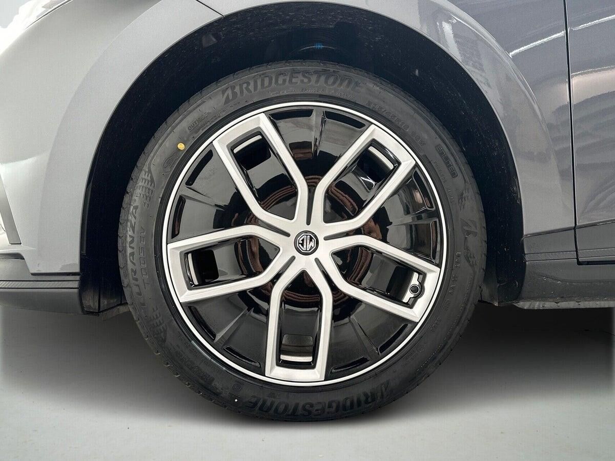 MG 4 Luxury billede 8