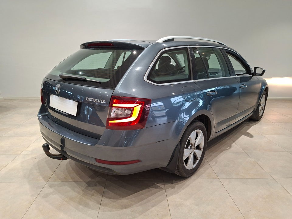 Skoda Octavia, Billede 2