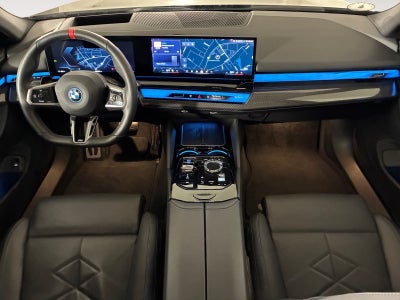 BMW i5 M60 Touring M-Sport Pro xDrive