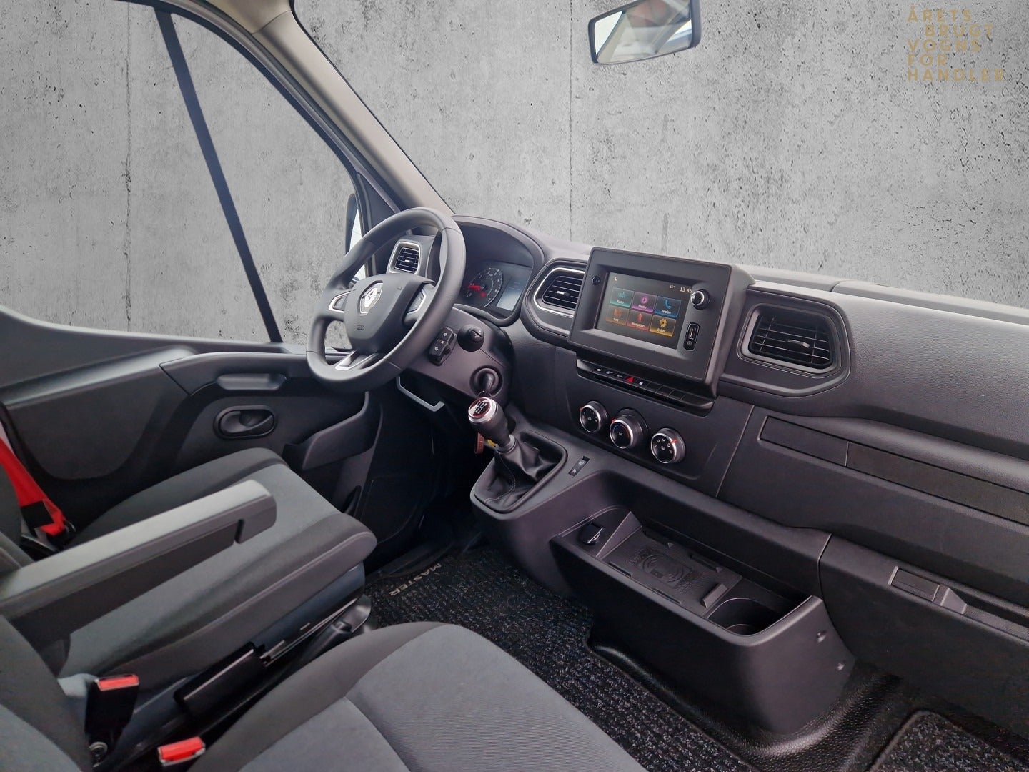 Billede af Renault Master IV T35 2,3 dCi 165 Alukasse m/lift Tekno