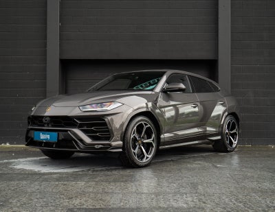 Lamborghini Urus 4,0  5d