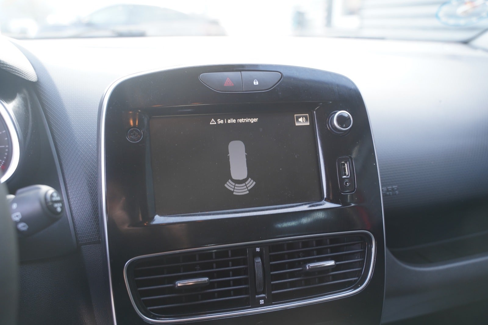 Billede af Renault Clio IV 0,9 TCe 90 GO! Sport Tourer