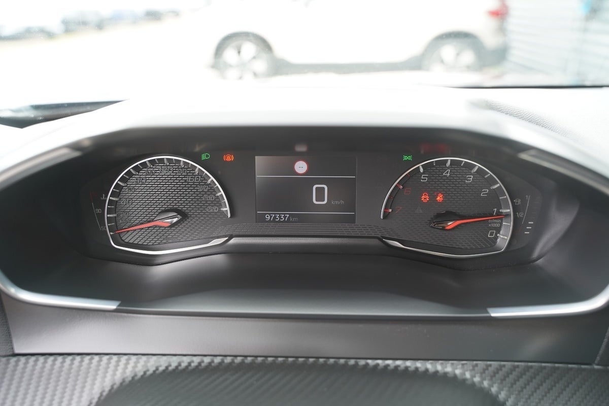 Billede af Peugeot 2008 1,2 PureTech 100 Active Pack