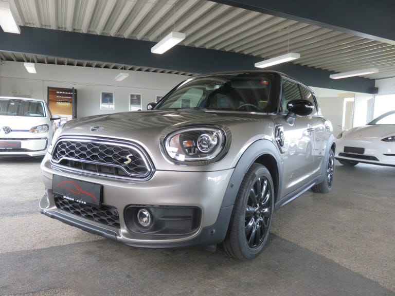 MINI Countryman Cooper SE Essential aut. ALL4