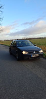 VW Golf IV 2,0 Basis 5d