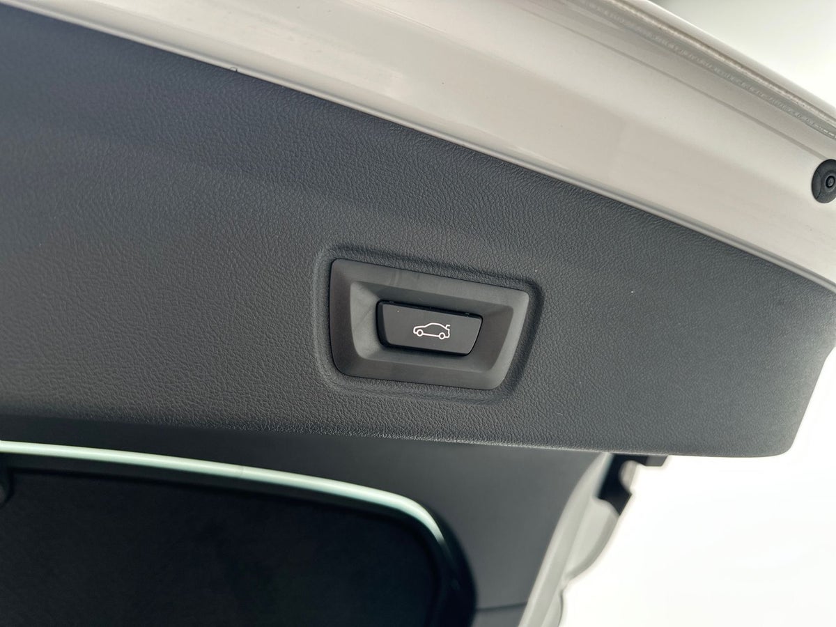 BMW i4 eDrive40 billede 14