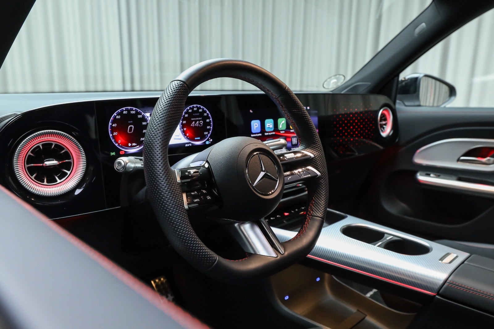 2026 Mercedes-Benz GLB 250+