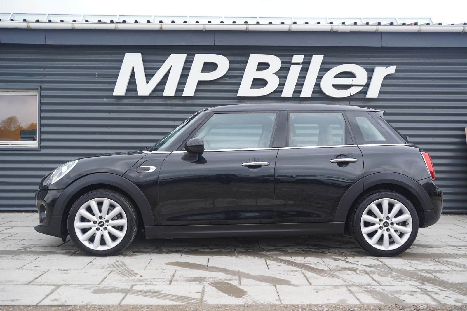 Billede af MINI Cooper 1,5 Essential aut.
