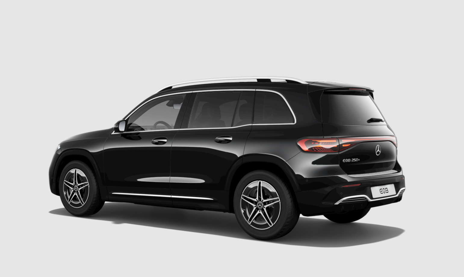 Mercedes-Benz EQB 250+ (2/3)