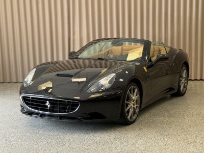 Ferrari California 4,3 DCT 2d
